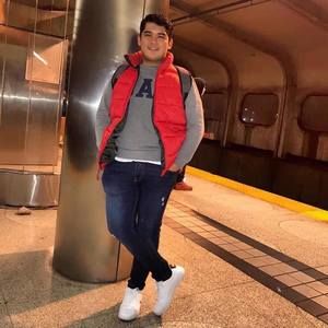 Meet your Posher, Erick